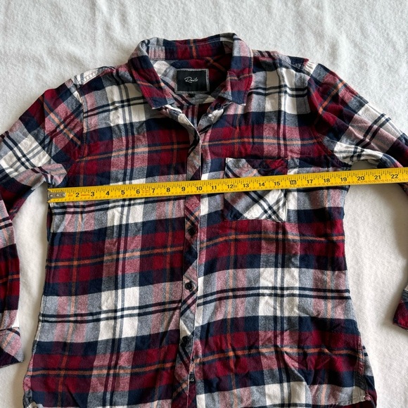 Rails Hunter Flannel Button Down Shirt Burgundy Blue White Plaid Print Size M - Picture 6 of 12